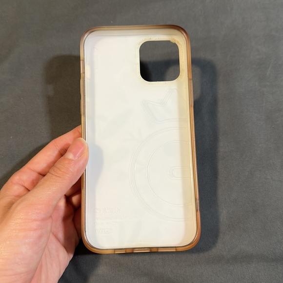 💜5 for $25 Floral iPhone 12 case - Picture 2 of 2